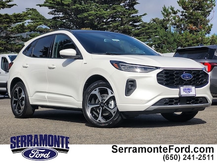 2025 Ford Escape ST-Line Elite SUV