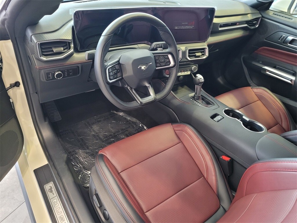2025 Ford Mustang GT Premium photo 4