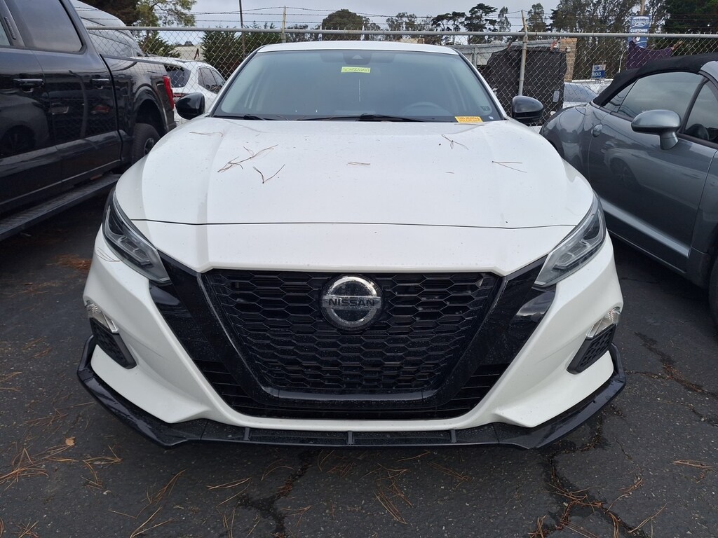 Used 2021 Nissan Altima 2.0 SR Sedan