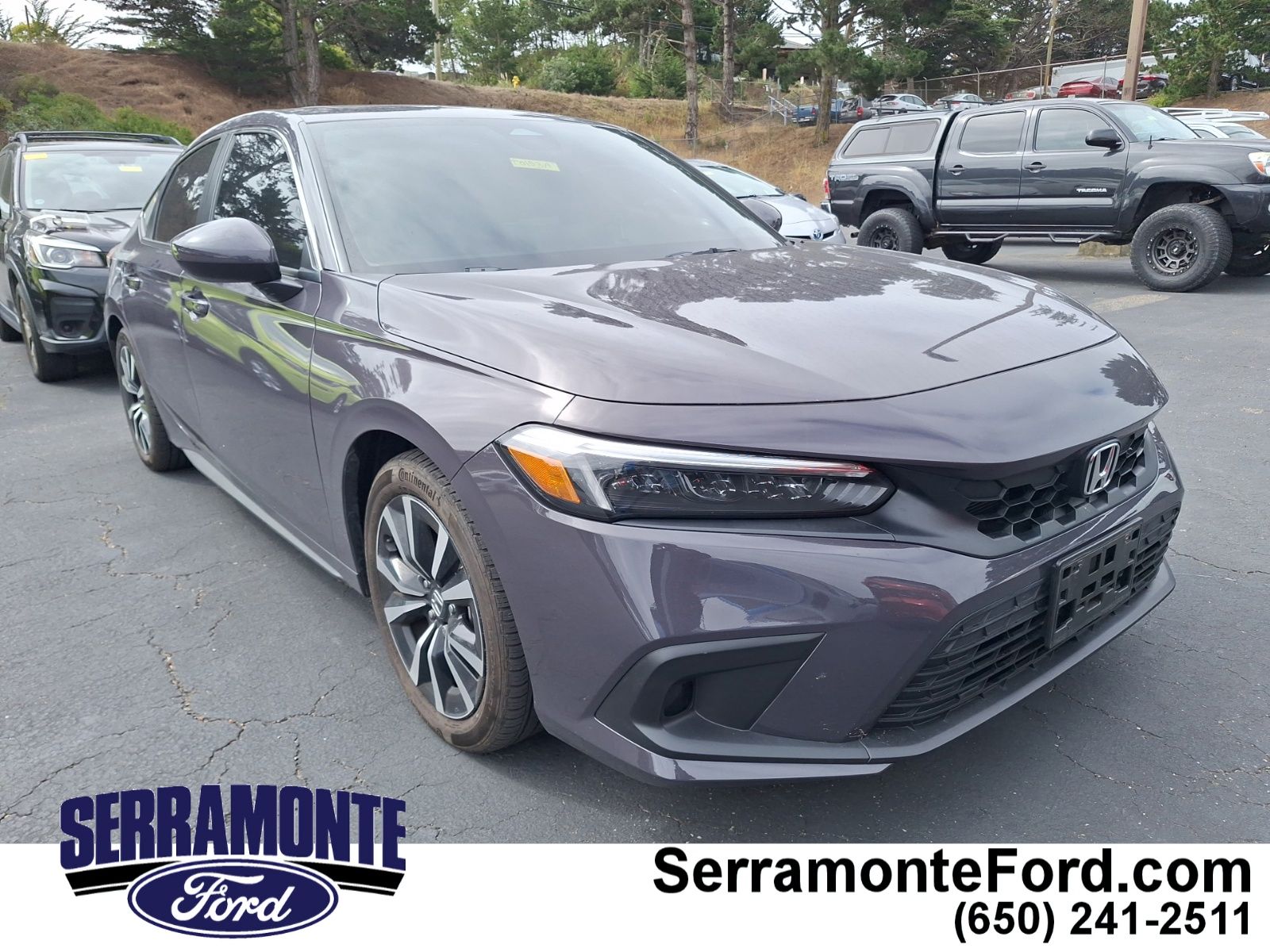 2024 Honda Civic EX-L CVT's photo