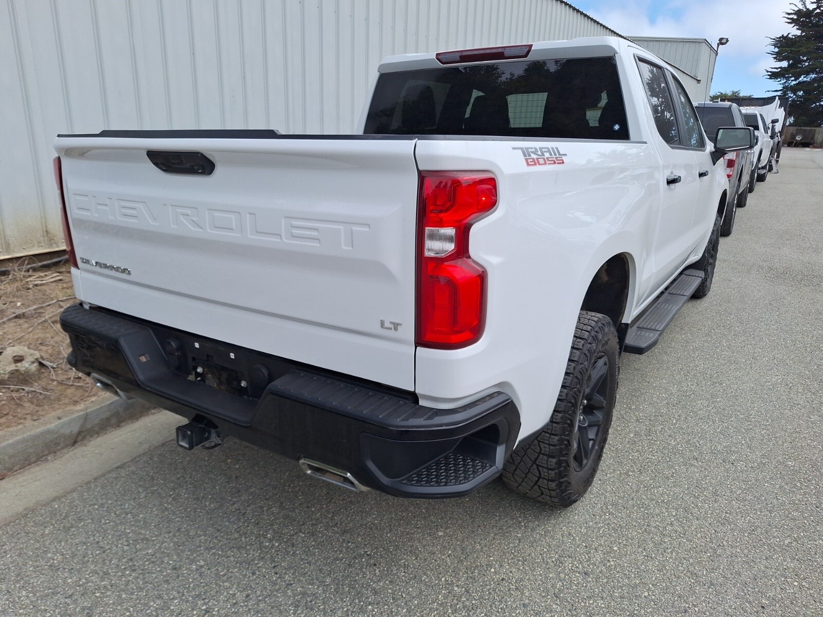 2024 Chevrolet Silverado 1500 LT Trail Boss photo 2