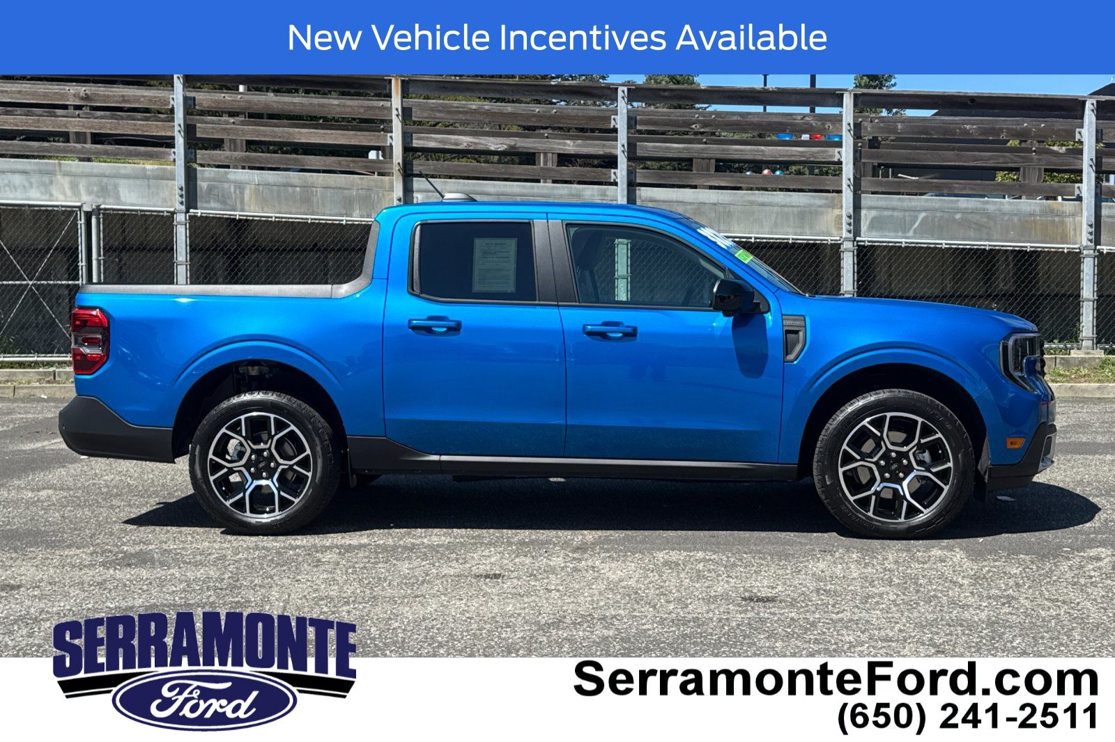 2026 Ford Maverick Lariat SuperCrew I-4 cyl photo 2