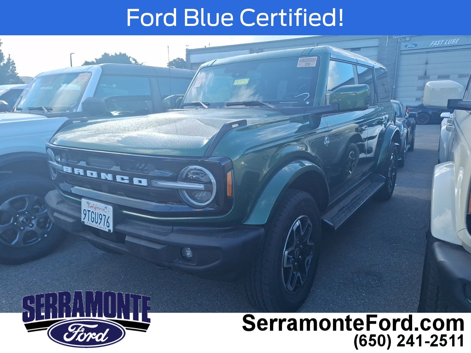 2025 Ford Bronco Outer Banks photo 3