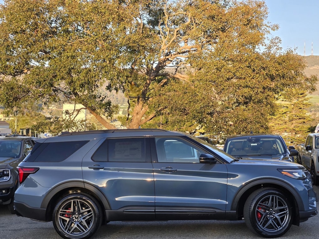 New 2026 Ford Explorer SUV