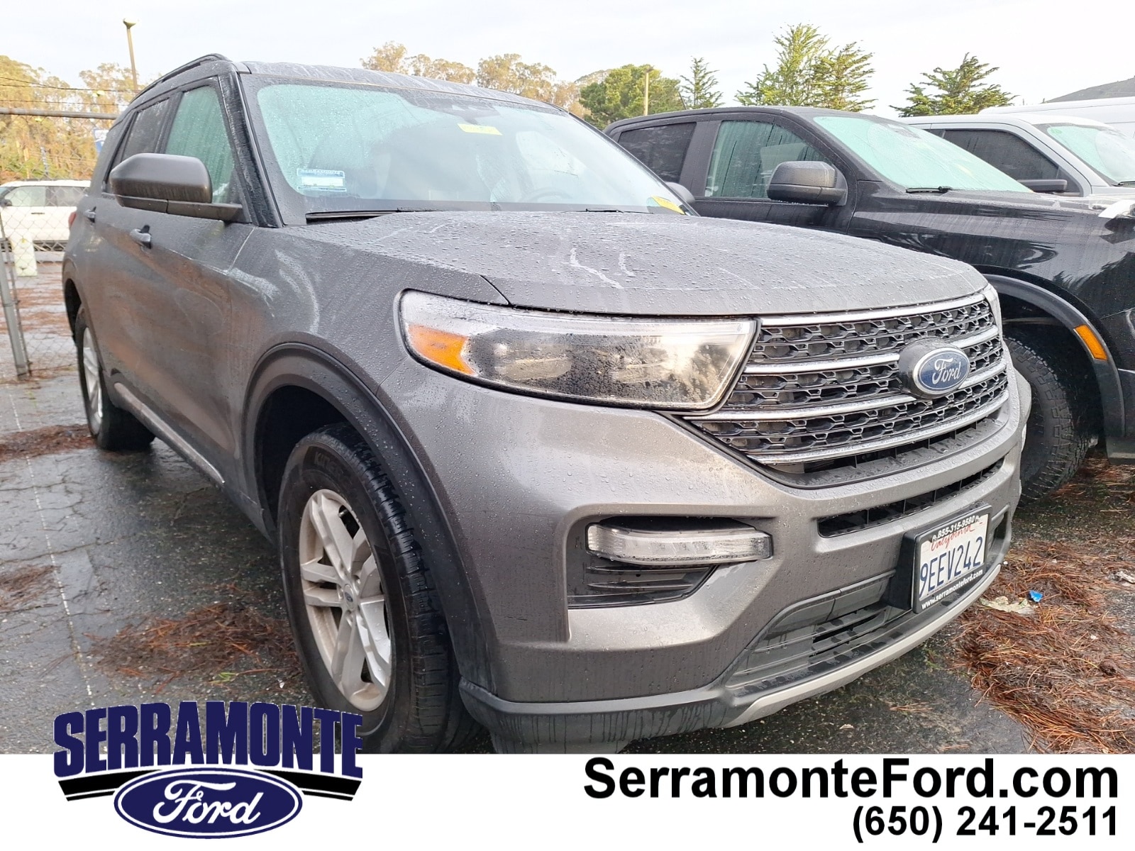 2022 Ford Explorer XLT's photo