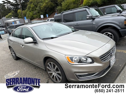 2016 Volvo S60 T5 Sedan LYV402FK9GB091854