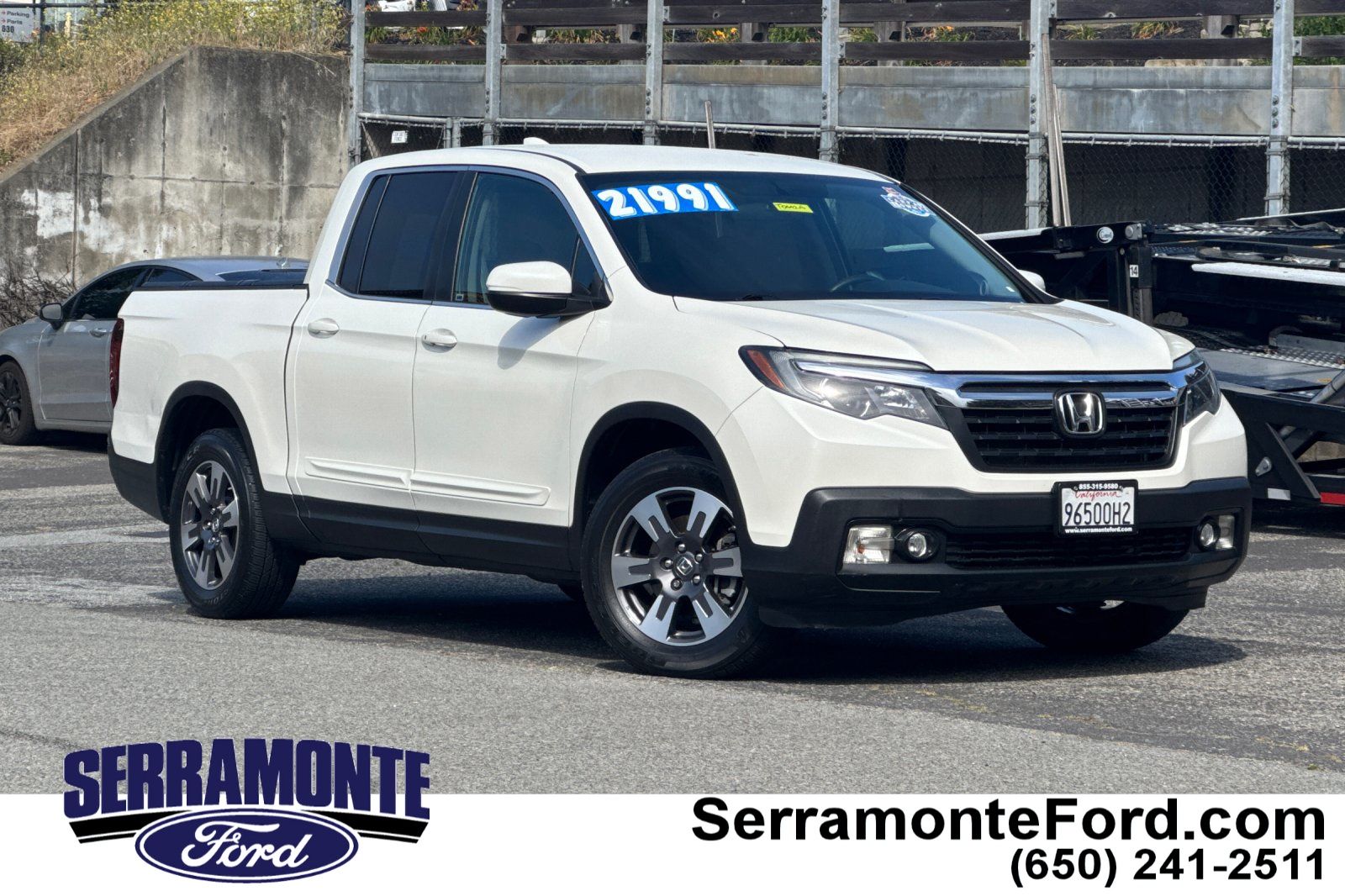 White Diamond Pearl 2018 Honda Ridgeline RTL Pickup Truck Front-Wheel Drive 6-Speed Automatic