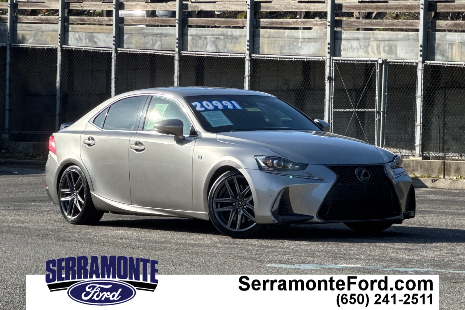 2018 Lexus IS 300 F SPORT's photo