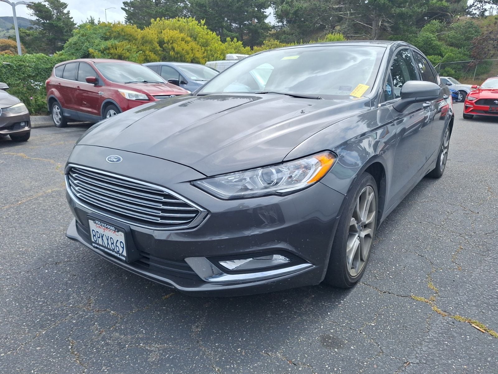2017 Ford Fusion S photo 3