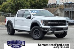 2022 Ford F-150 Raptor Truck SuperCrew Cab 1FTFW1RG5NFB96035