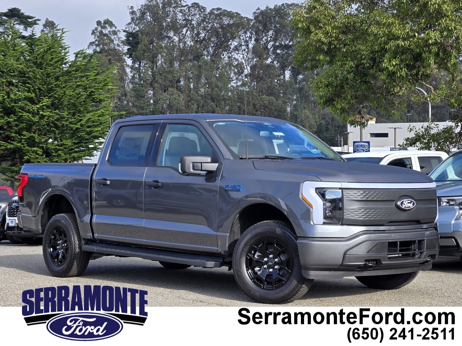 2025 Ford F-150 Lightning XLT's photo