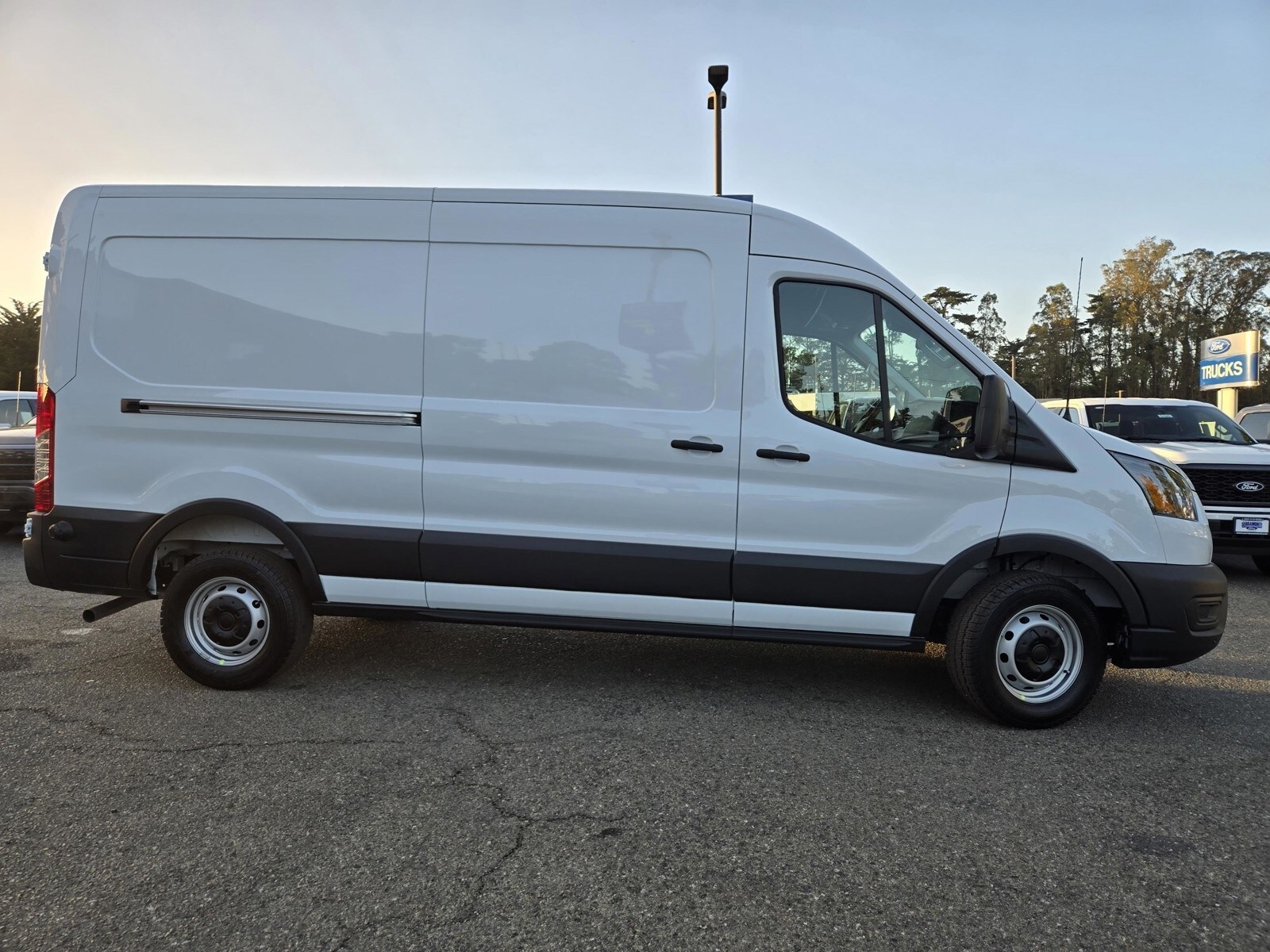 2026 Ford Transit photo 2