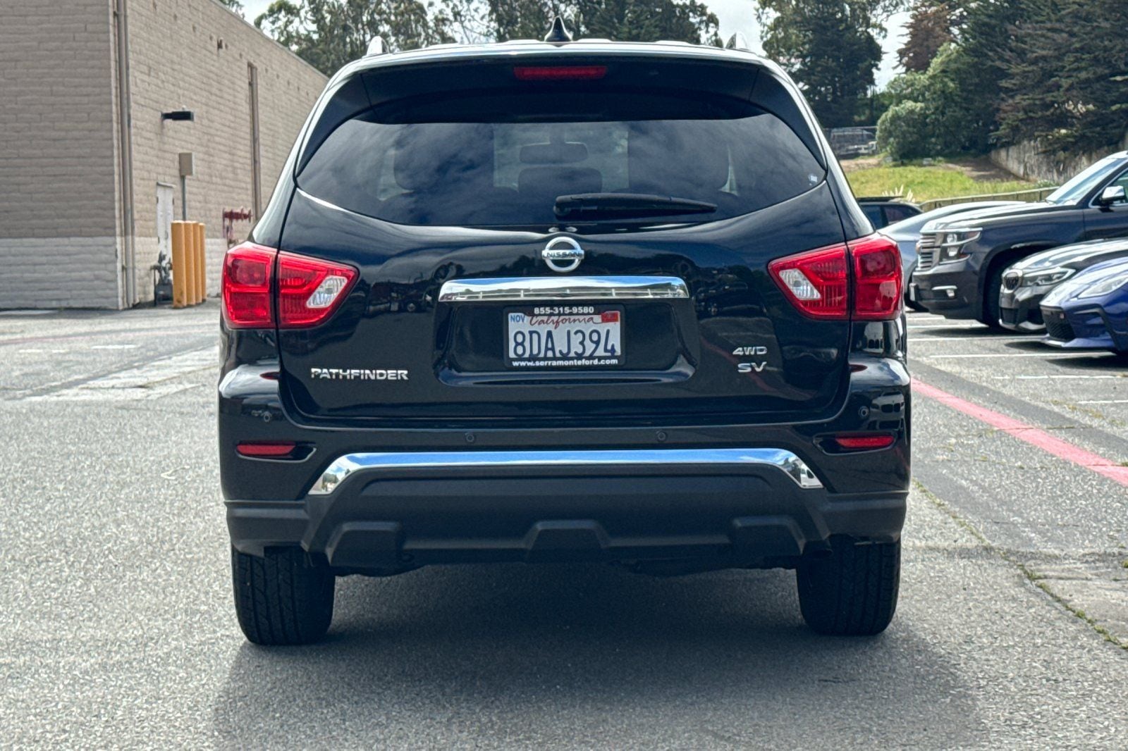 2019 Nissan Pathfinder SV V-6 cyl photo 5