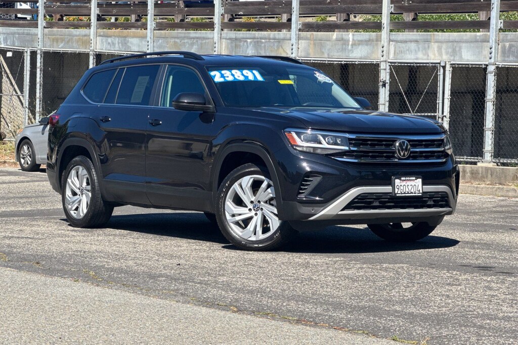 Used 2023 Volkswagen Atlas 3.6L V6 SE w/Technology SUV