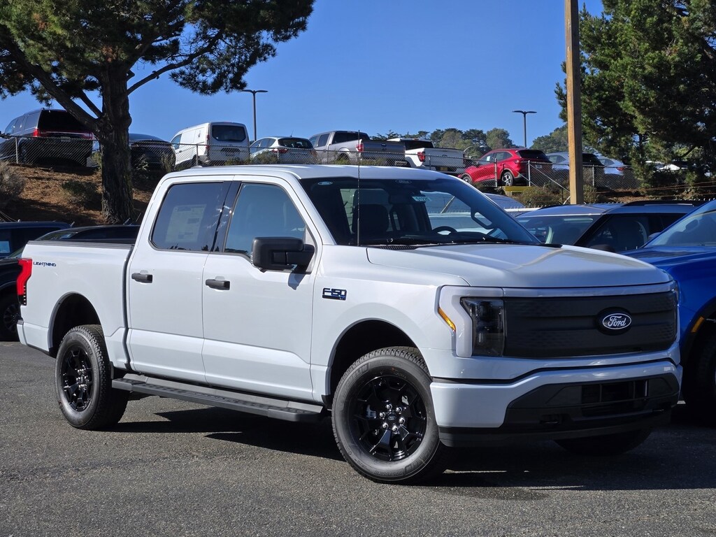 New 2025 Ford F-150 Lightning XLT Truck SuperCrew Cab