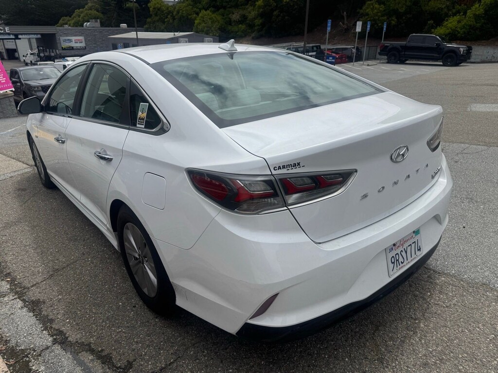 Used 2019 Hyundai Sonata Hybrid SE Sedan