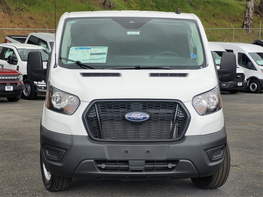 2025 Ford Transit photo 2
