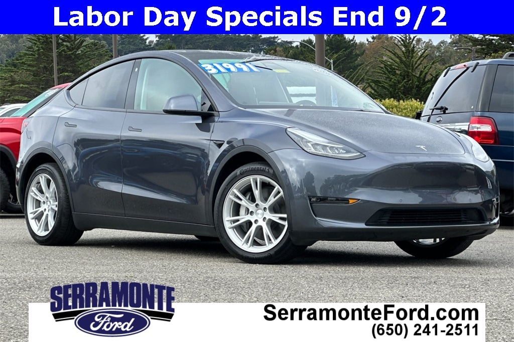 Used 2021 Tesla Model Y Long Range with VIN 5YJYGDEE8MF276900 for sale in Kansas City