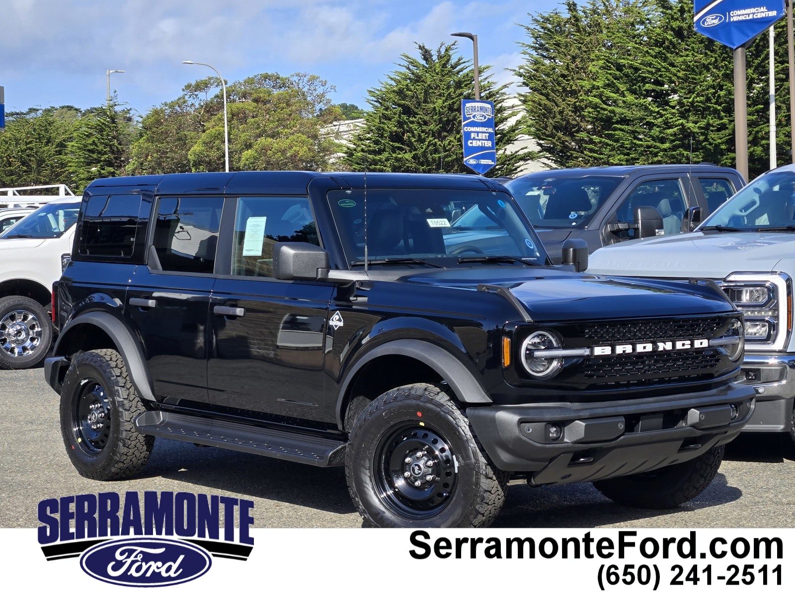 2026 Ford Bronco Outer Banks 4x4's photo