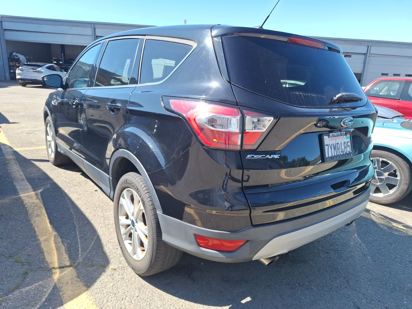 2017 Ford Escape SE photo 4