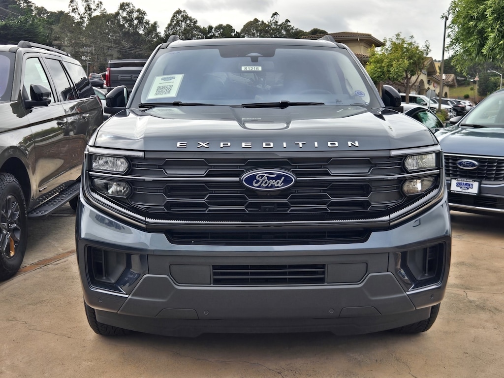 New 2025 Ford Expedition Max Active SUV