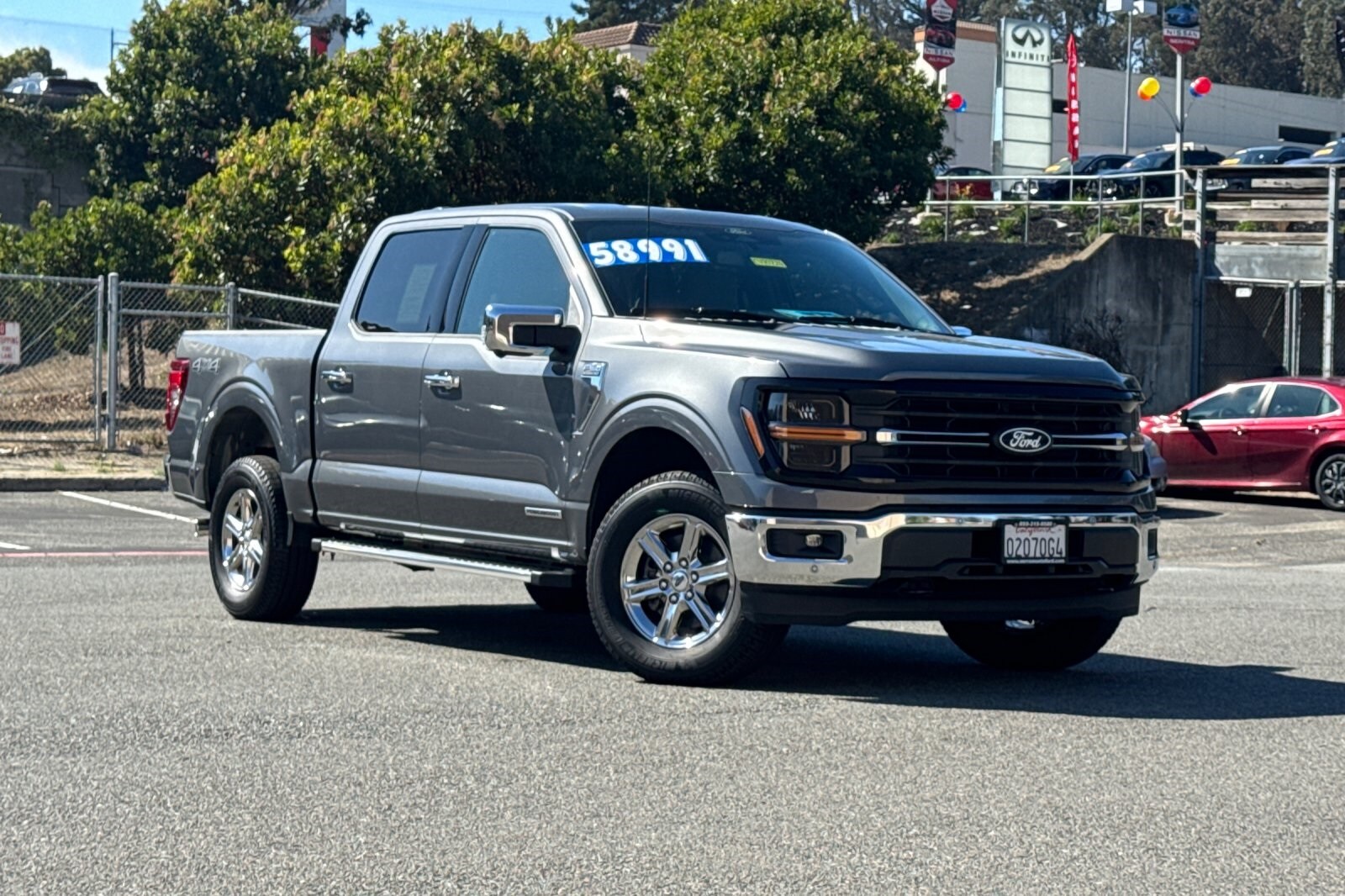 2025 Ford F-150 XLT photo 2