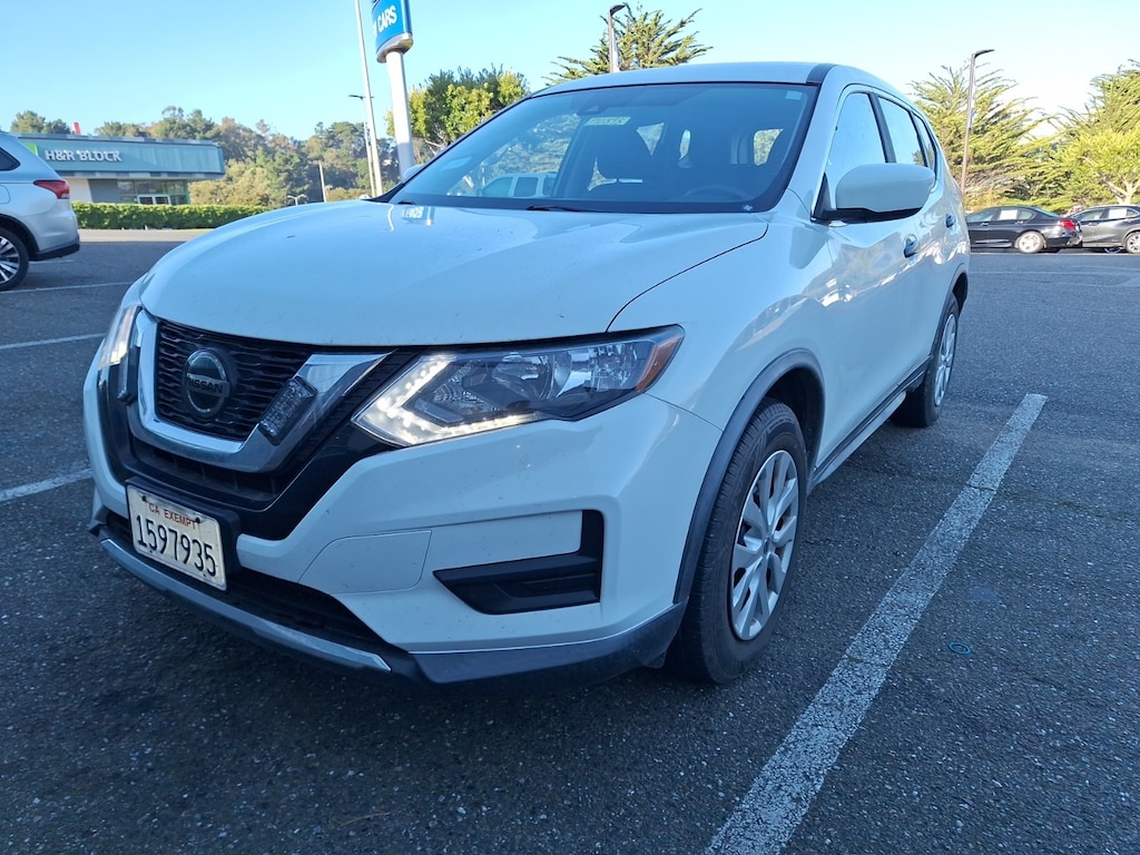 Used 2020 Nissan Rogue S SUV