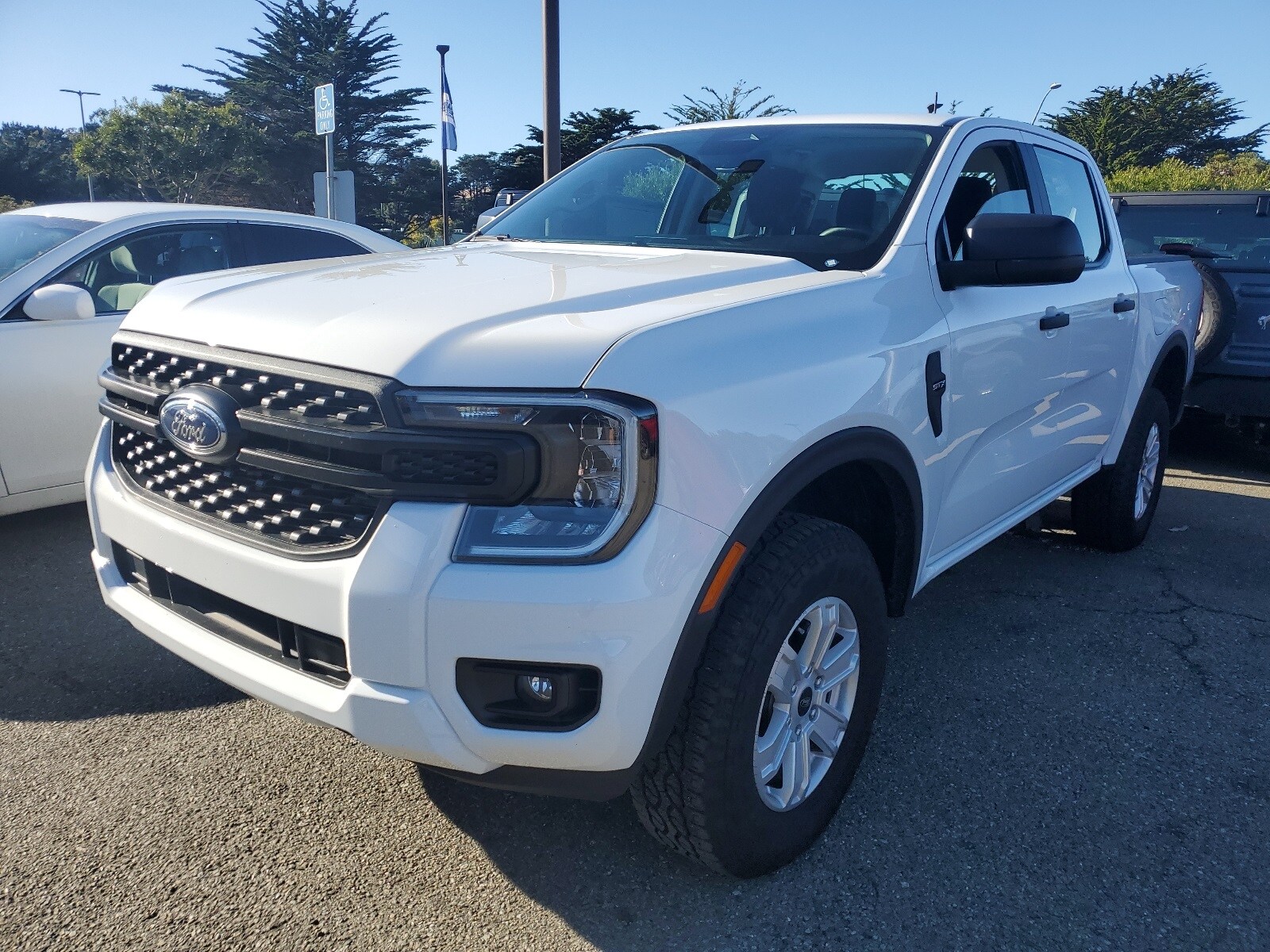 2025 Ford Ranger XL photo 2