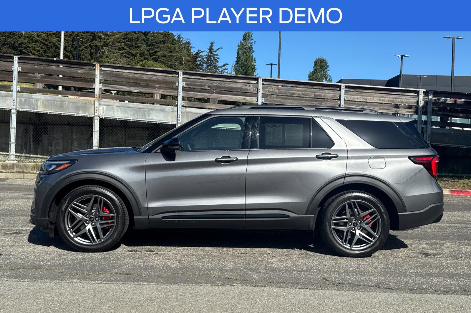 2026 Ford Explorer ST V-6 cyl photo 3