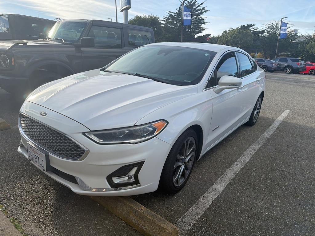 Used 2019 Ford Fusion Hybrid Titanium Sedan