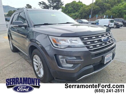 2017 Ford Explorer XLT SUV 1FM5K7D82HGA61857