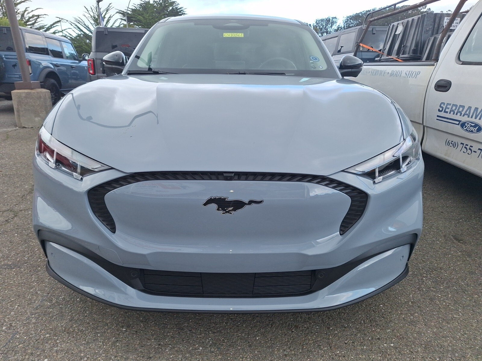 2025 Ford Mustang Mach-E Select photo 2