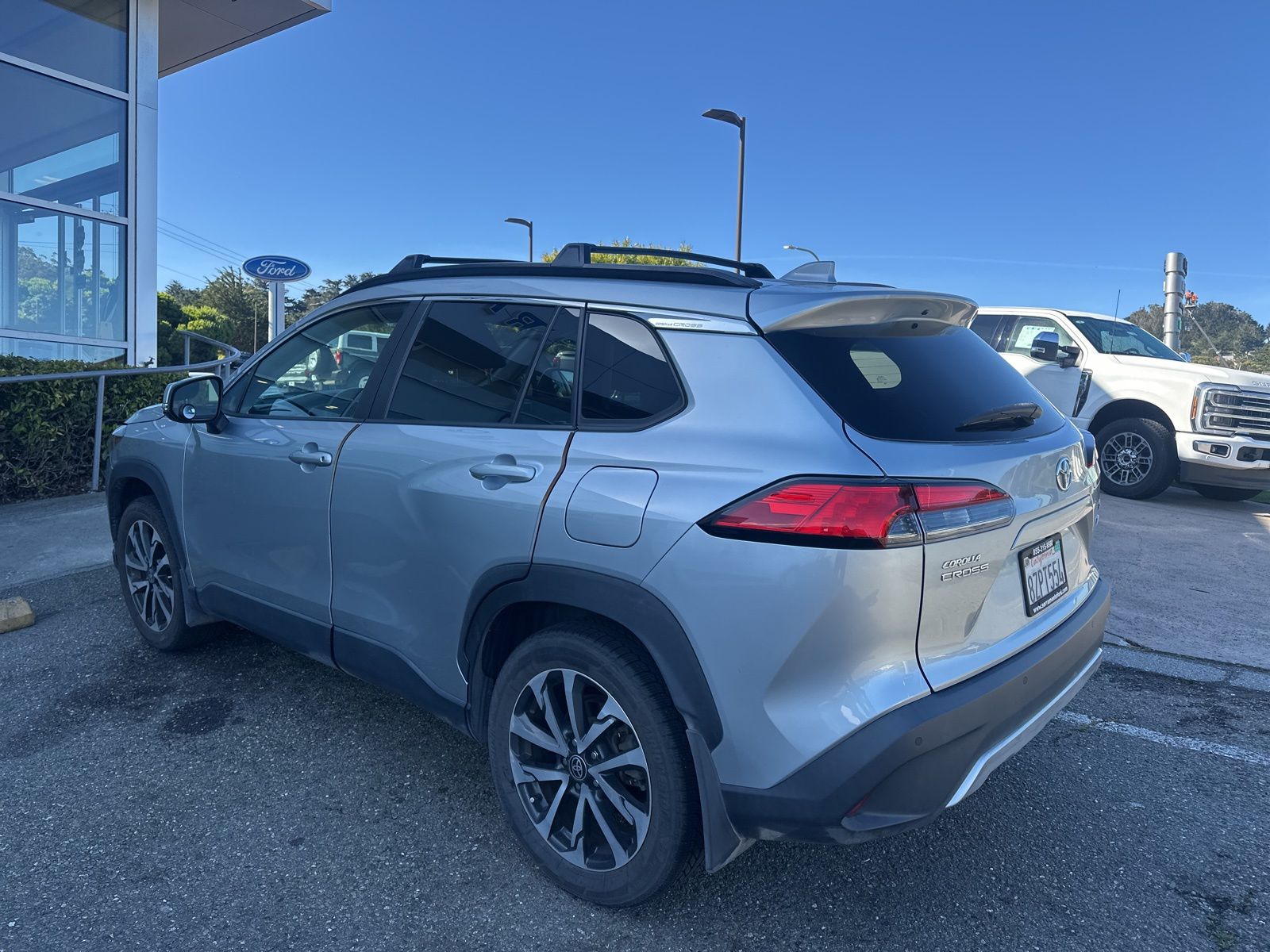 2022 Toyota Corolla Cross XLE photo 4