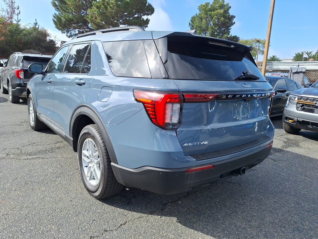 Certified 2025 Ford Explorer Active SUV