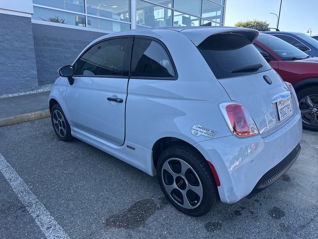 Used 2017 FIAT 500e Battery Electric Hatchback