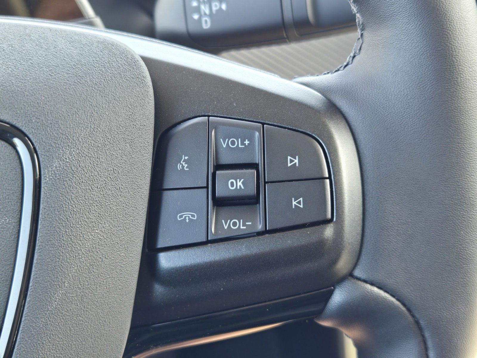 2025 Ford Mustang Mach-E Premium - Photo 11