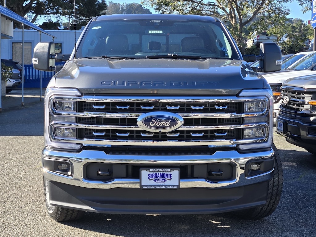 New 2026 Ford F-250 XLT Truck Crew Cab