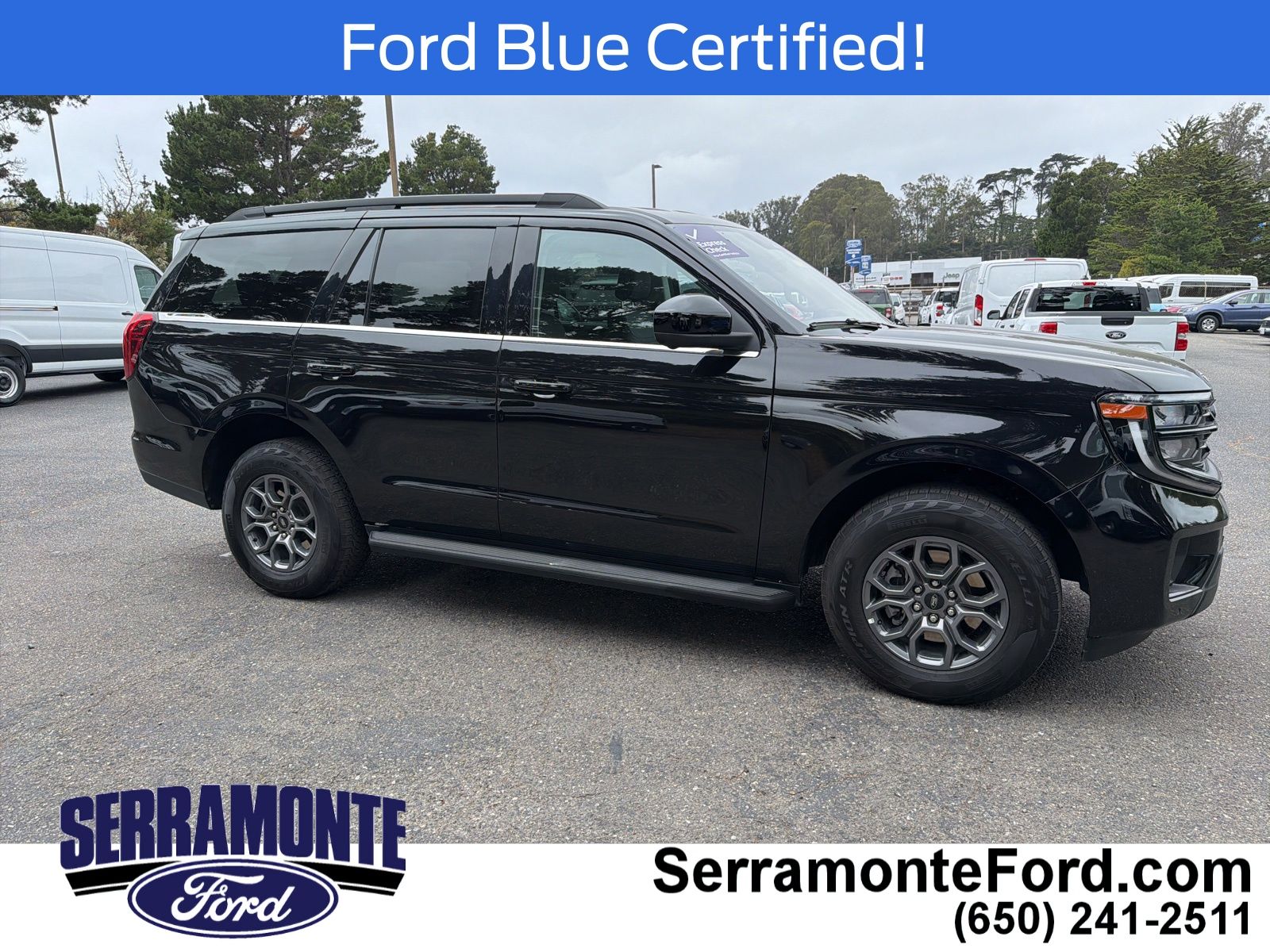 2025 Ford Expedition Active / 8 Passengers photo 4