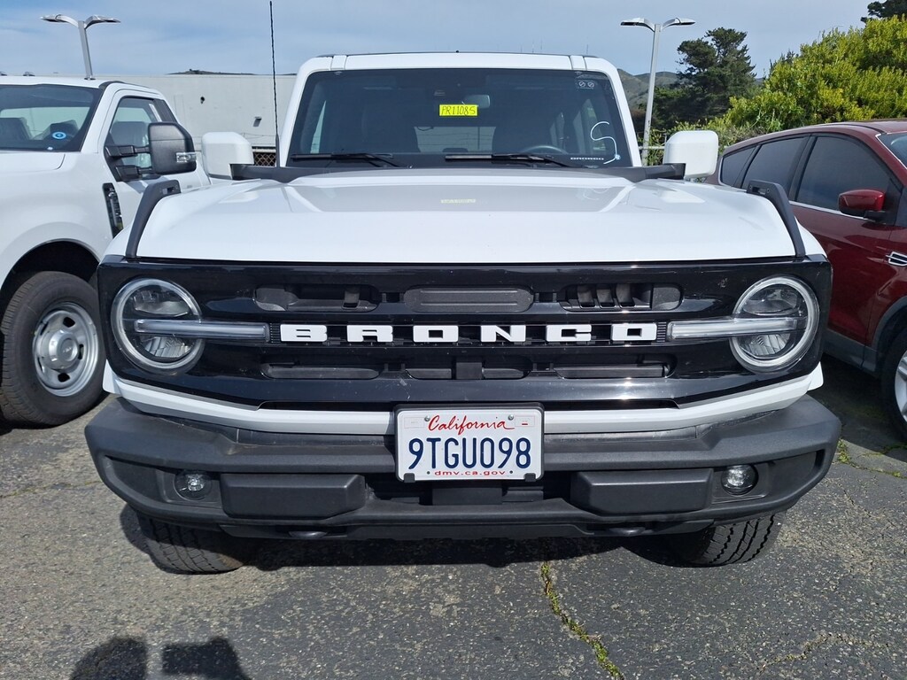 Certified 2025 Ford Bronco Outer Banks SUV