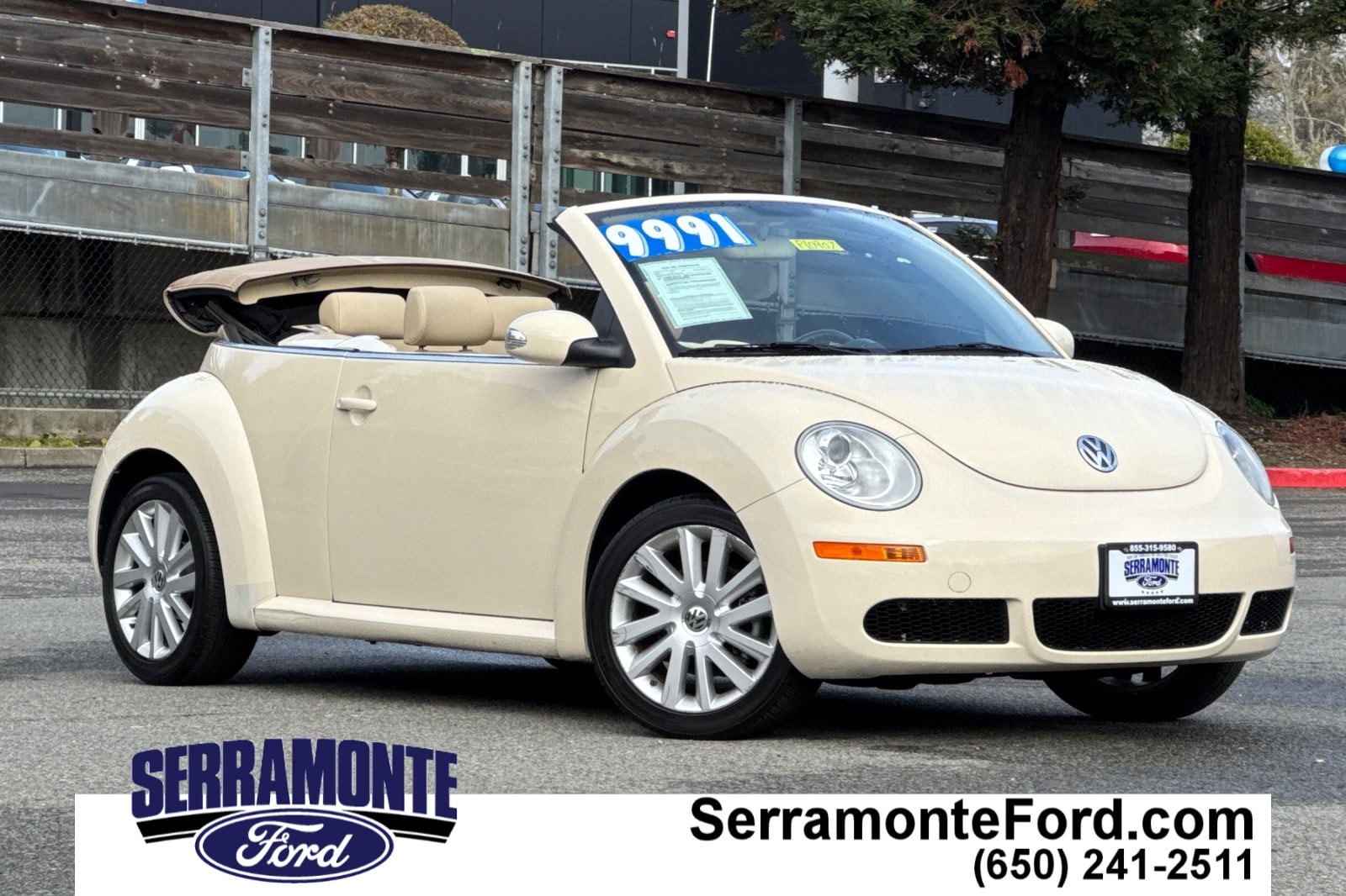 2008 Volkswagen New Beetle SE's photo