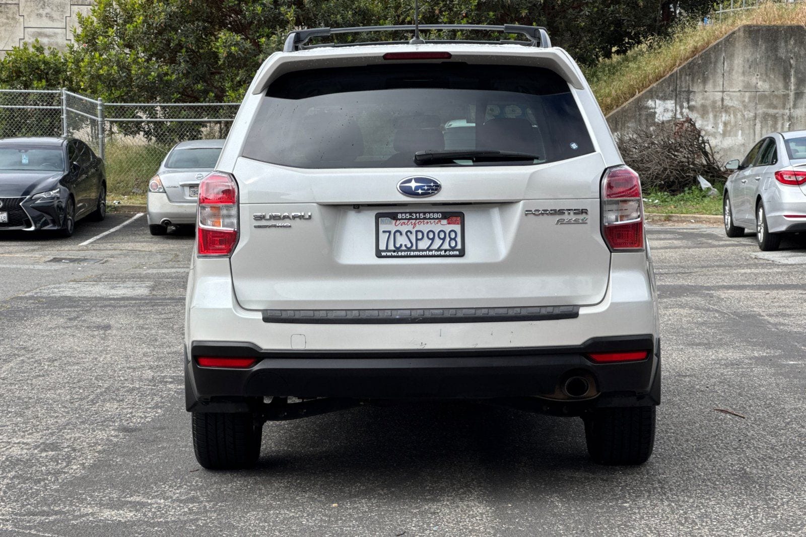 2014 Subaru Forester 2.5i Limited photo 5