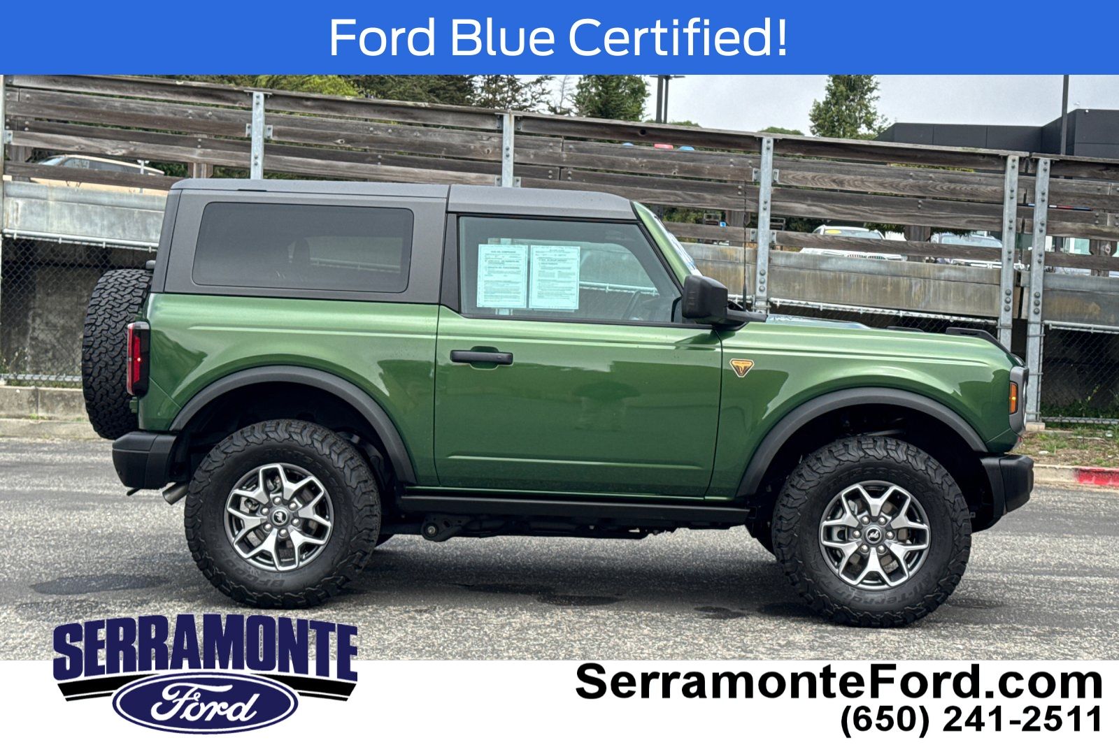 2025 Ford Bronco Badlands photo 2