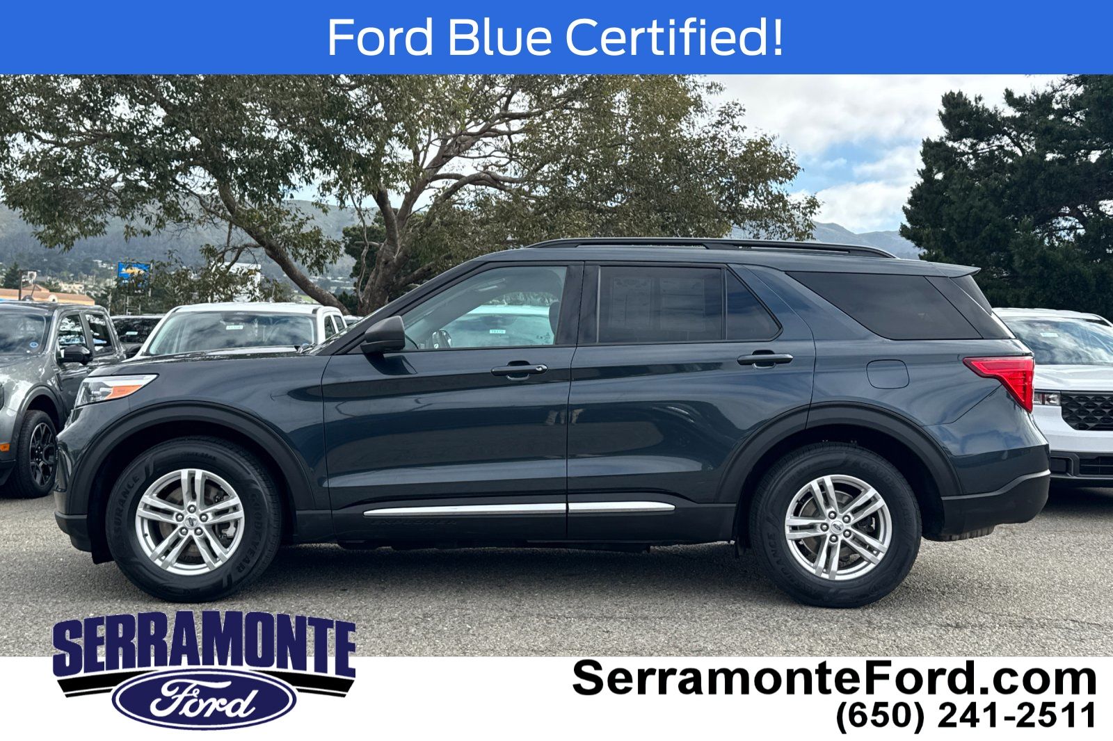 2023 Ford Explorer XLT photo 3