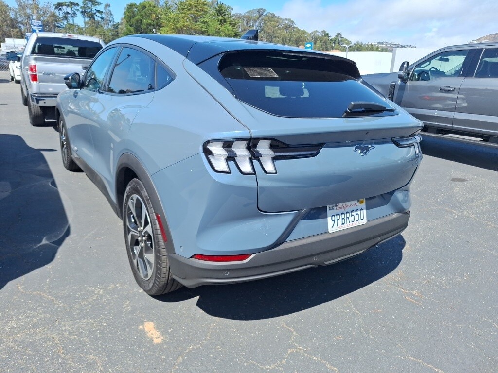 2024 Ford Mustang Mach-E Select photo 4