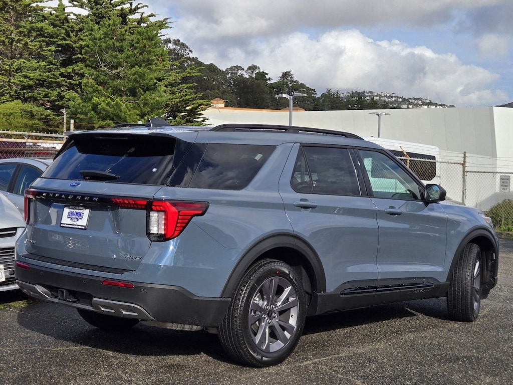 New 2026 Ford Explorer Active SUV