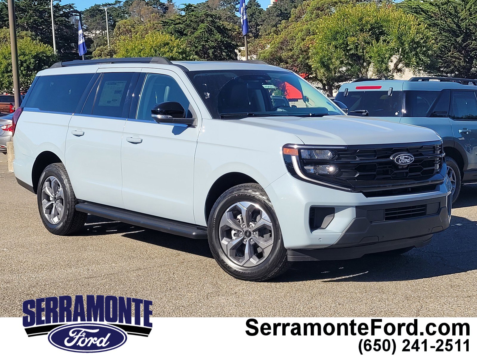 2027 Ford Expedition Max Active SUV