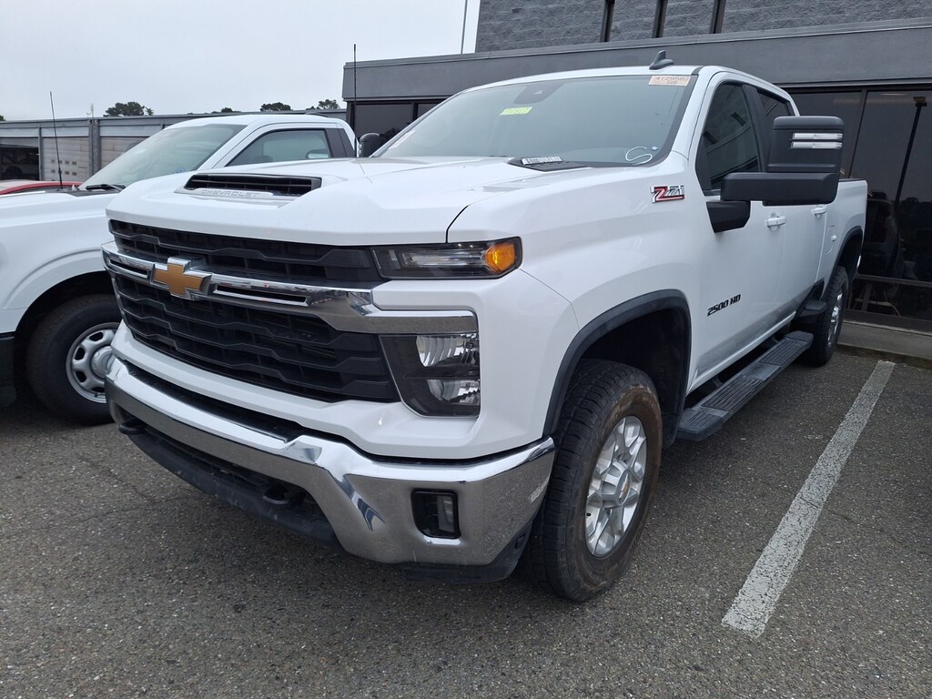 Used 2024 Chevrolet Silverado 2500 HD LT Truck Crew Cab