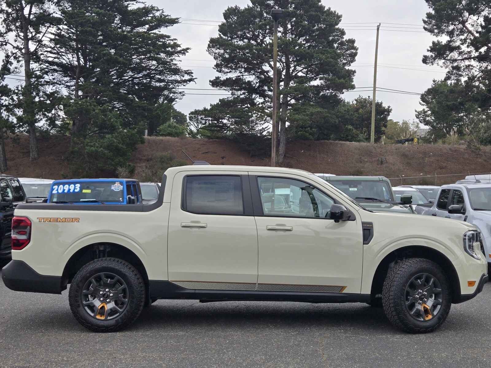 2025 Ford Maverick Tremor photo 4