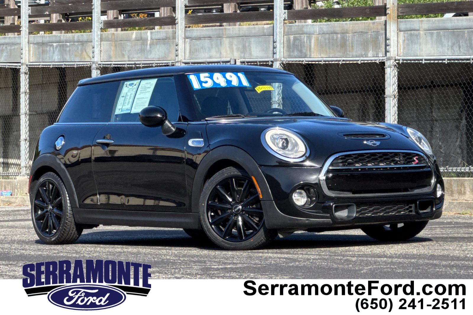2017 MINI Cooper S's photo