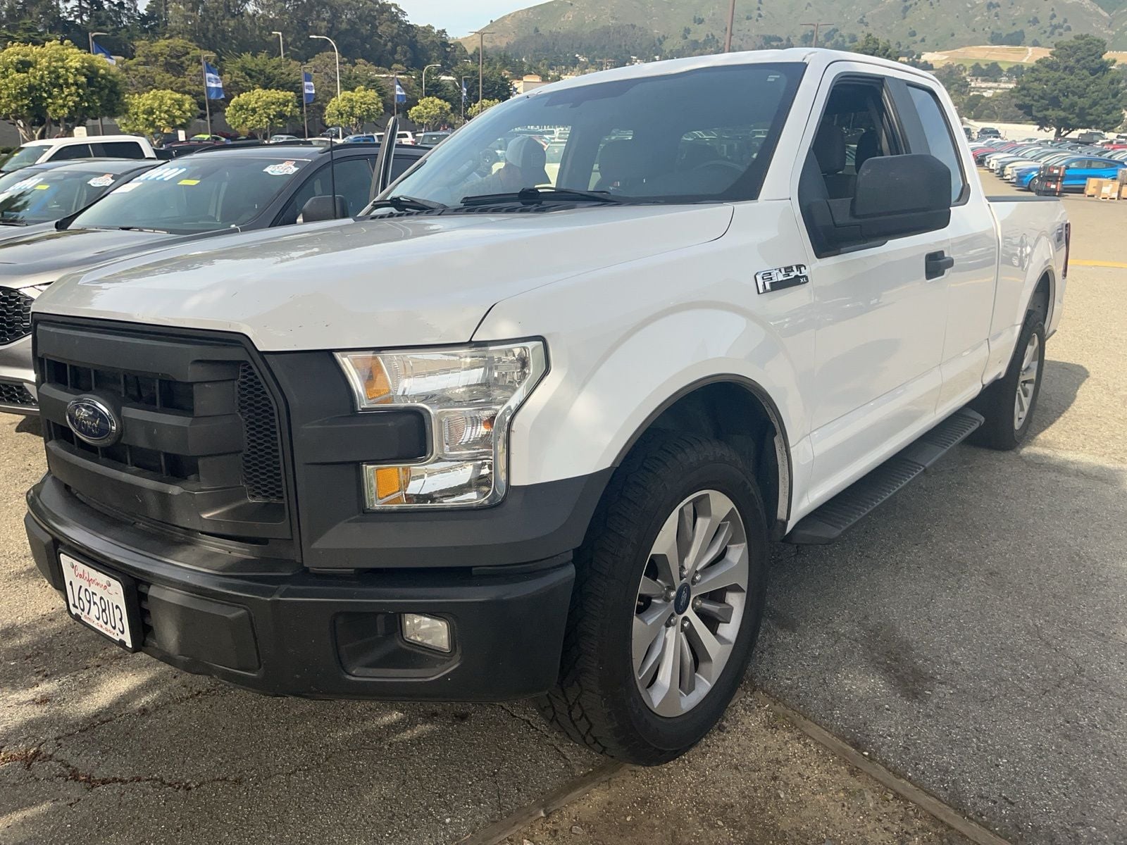 2015 Ford F-150 XL photo 3